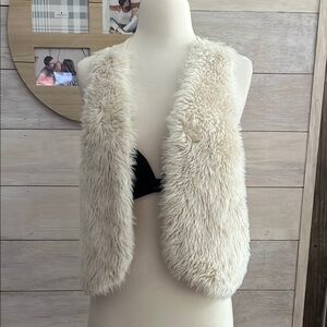 Lsenboye Cream Lace Faux Fur  Detail Vest L Junior